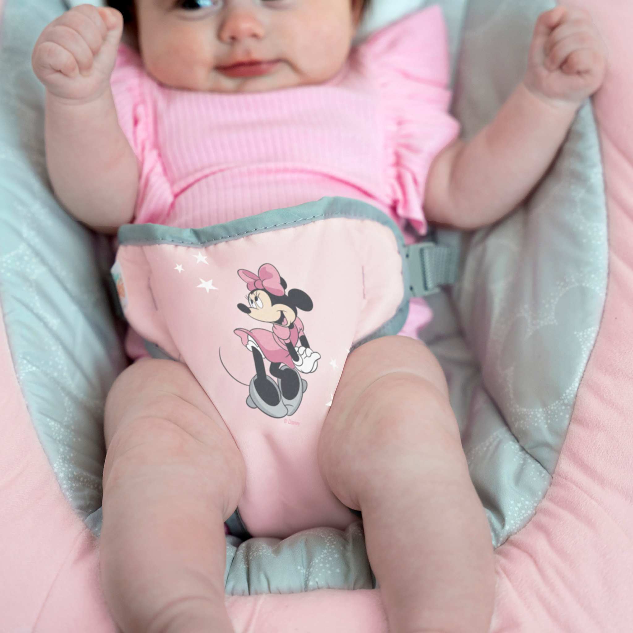 MINNIE MOUSE Rosy Skies comfy bouncer with baby, featuring plush seat and Minnie design.