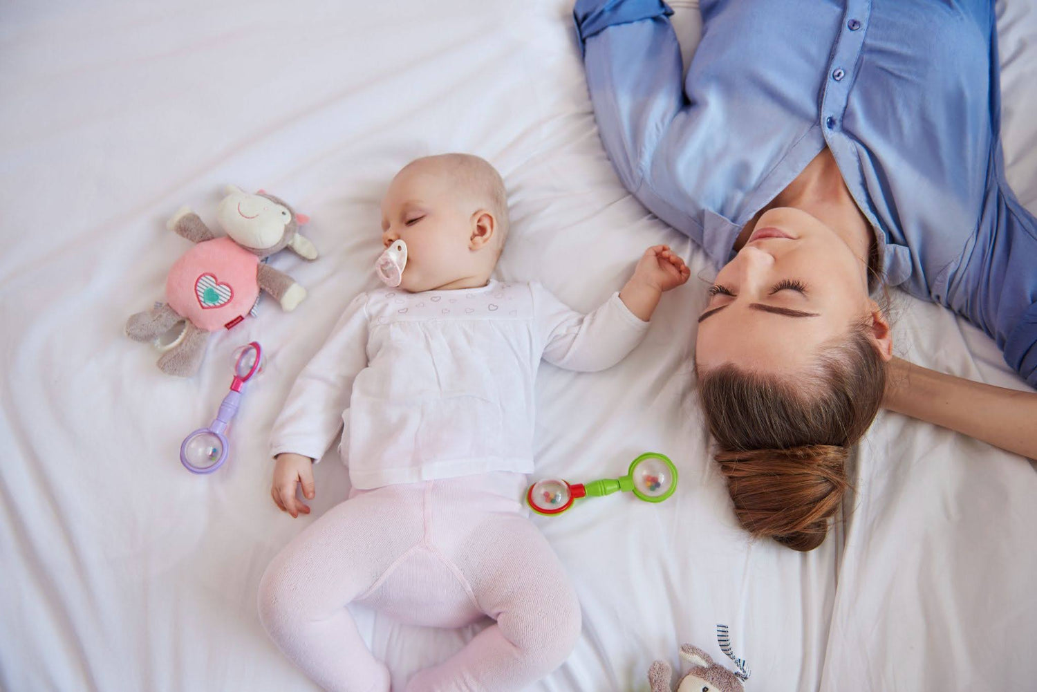 Can Newborns Sleep With A Pacifier?