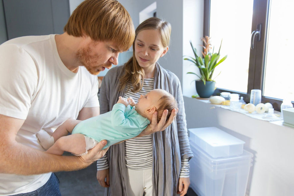 How To Hold A Newborn Baby Safely And Correctly