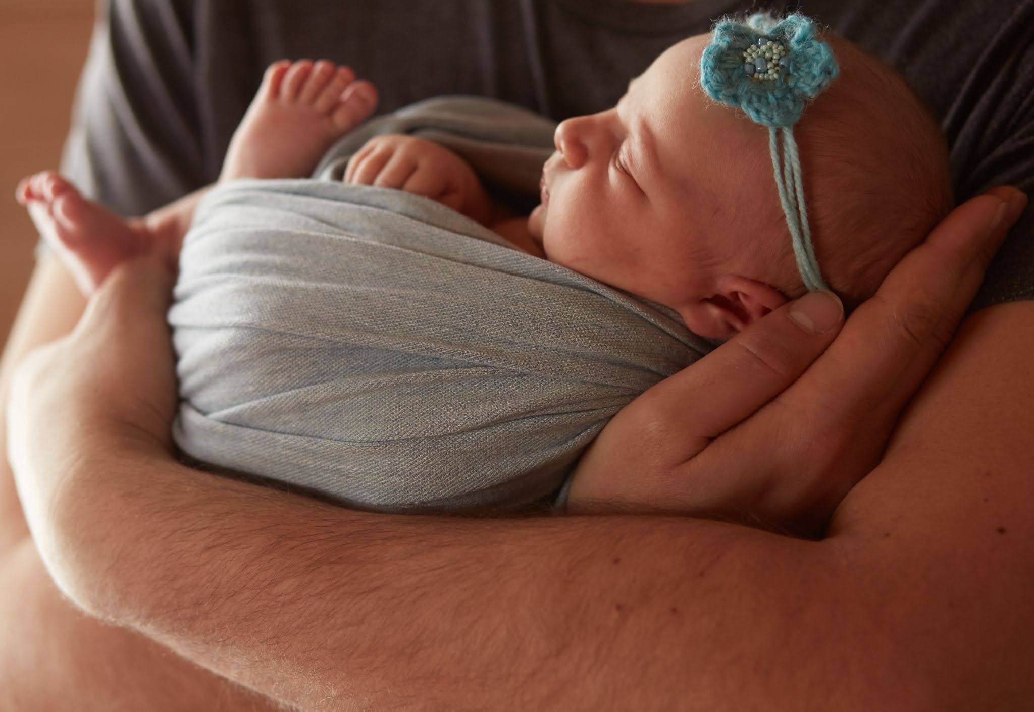 How To Swaddle A Newborn: Step-By-Step Guide