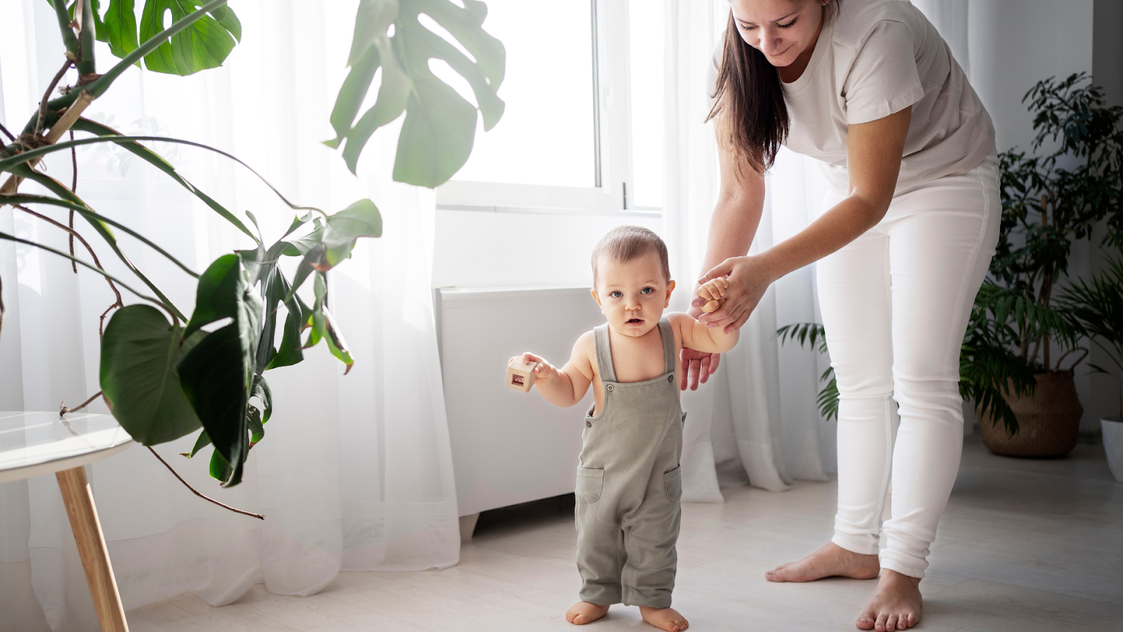 When Do Babies Start Walking? Milestone Guide
