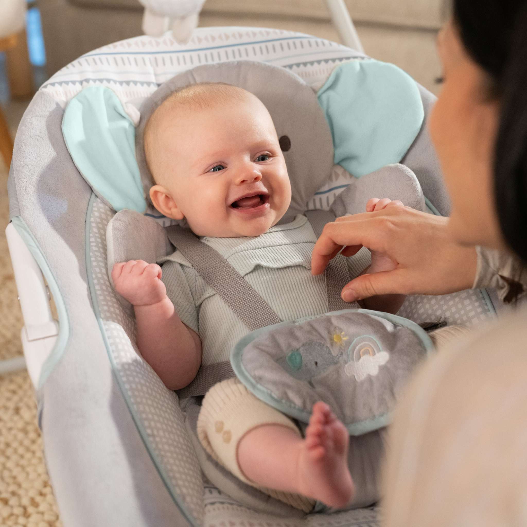 Gentle and comforting baby swings with adjustable speeds and soothing features for newborns and infants