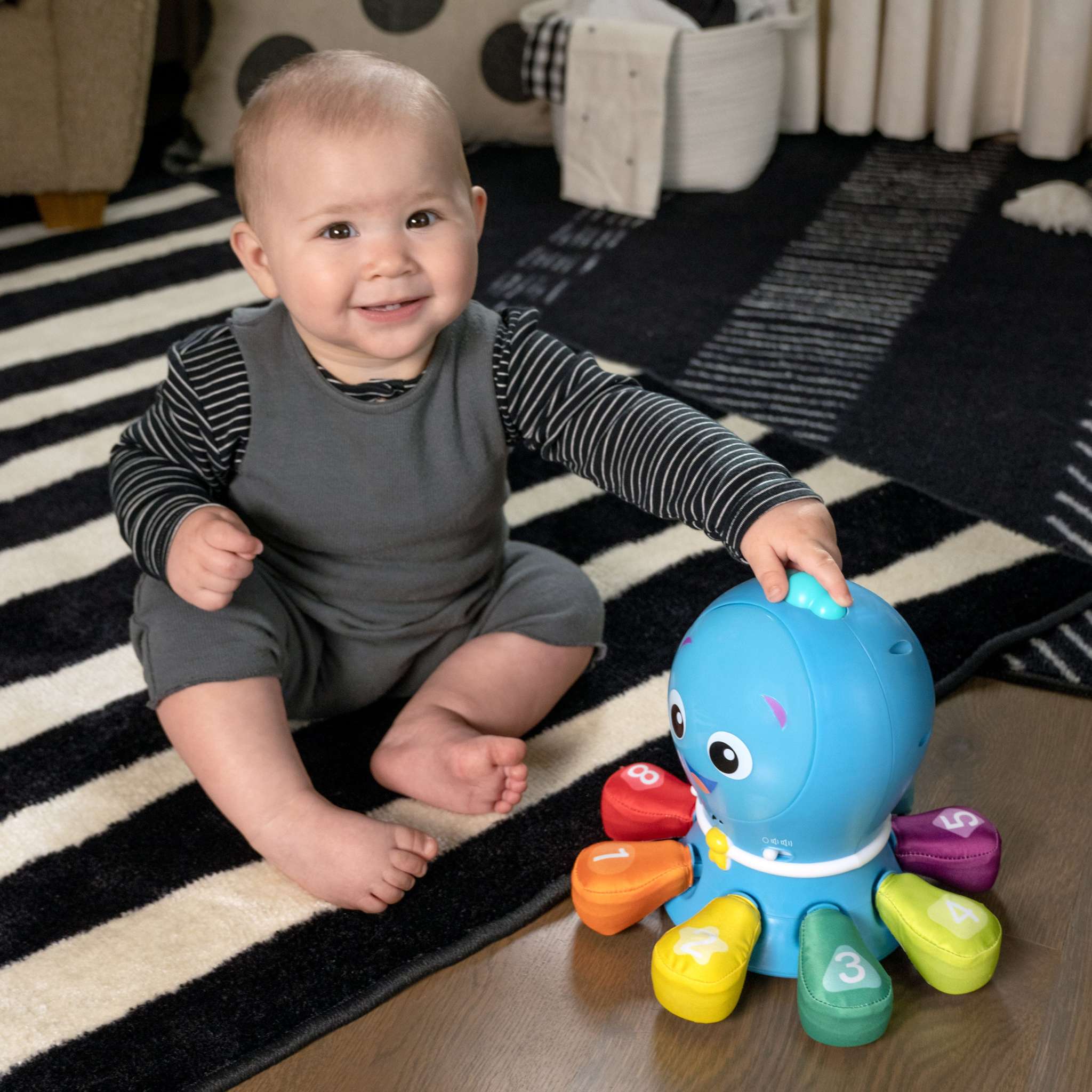Baby Einstein: First Words