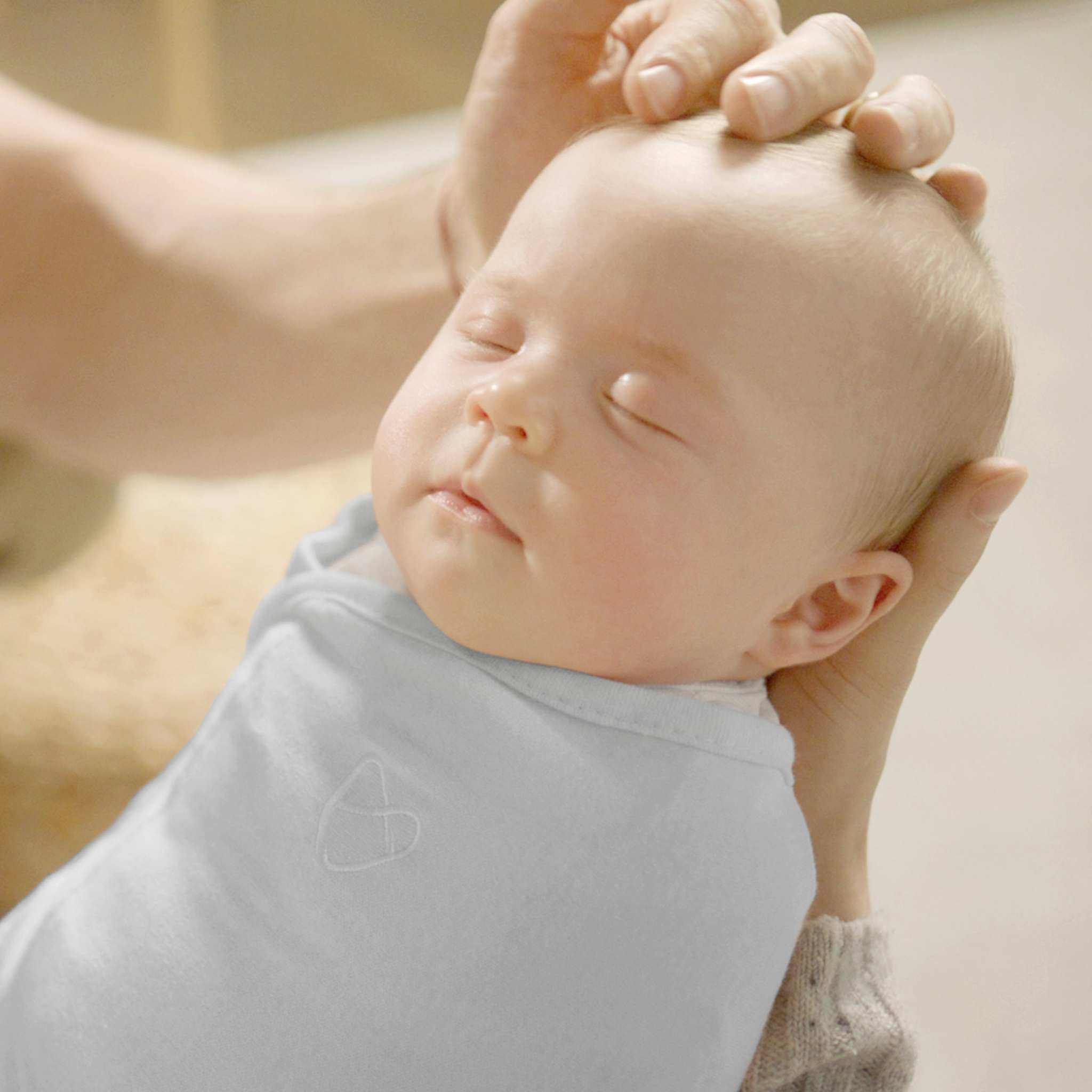 SwaddleMe Monogram Collection baby swaddle size SM for newborns