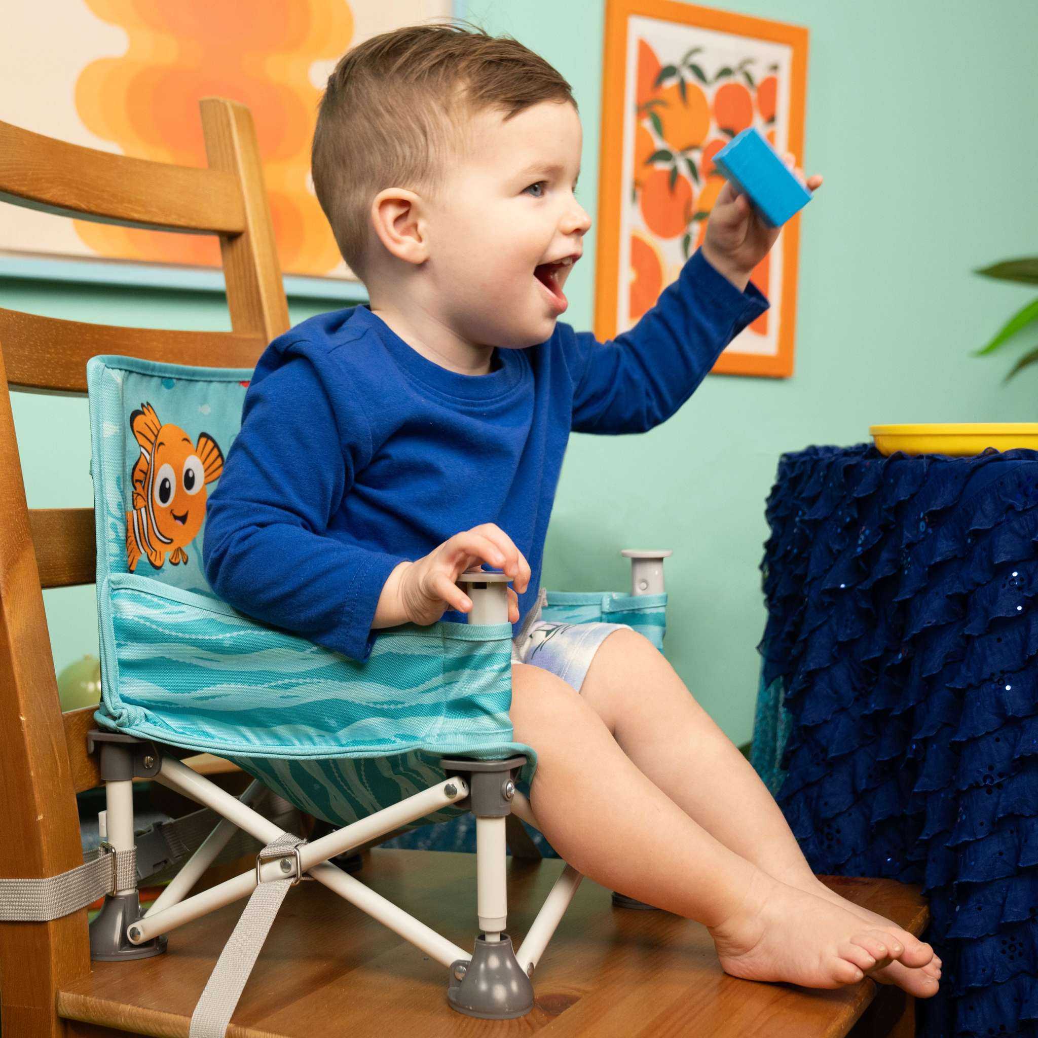 Bright Starts Finding Nemo Pop N Sit portable booster seat for babies and toddlers