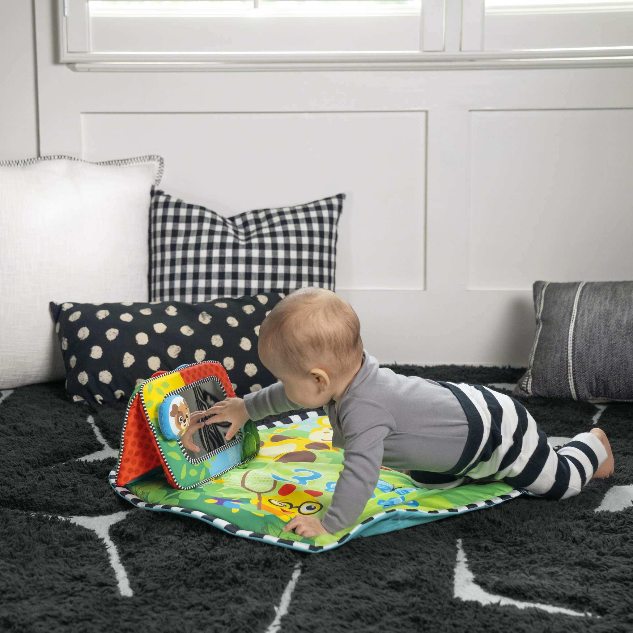 garden tummy time mat & mirror