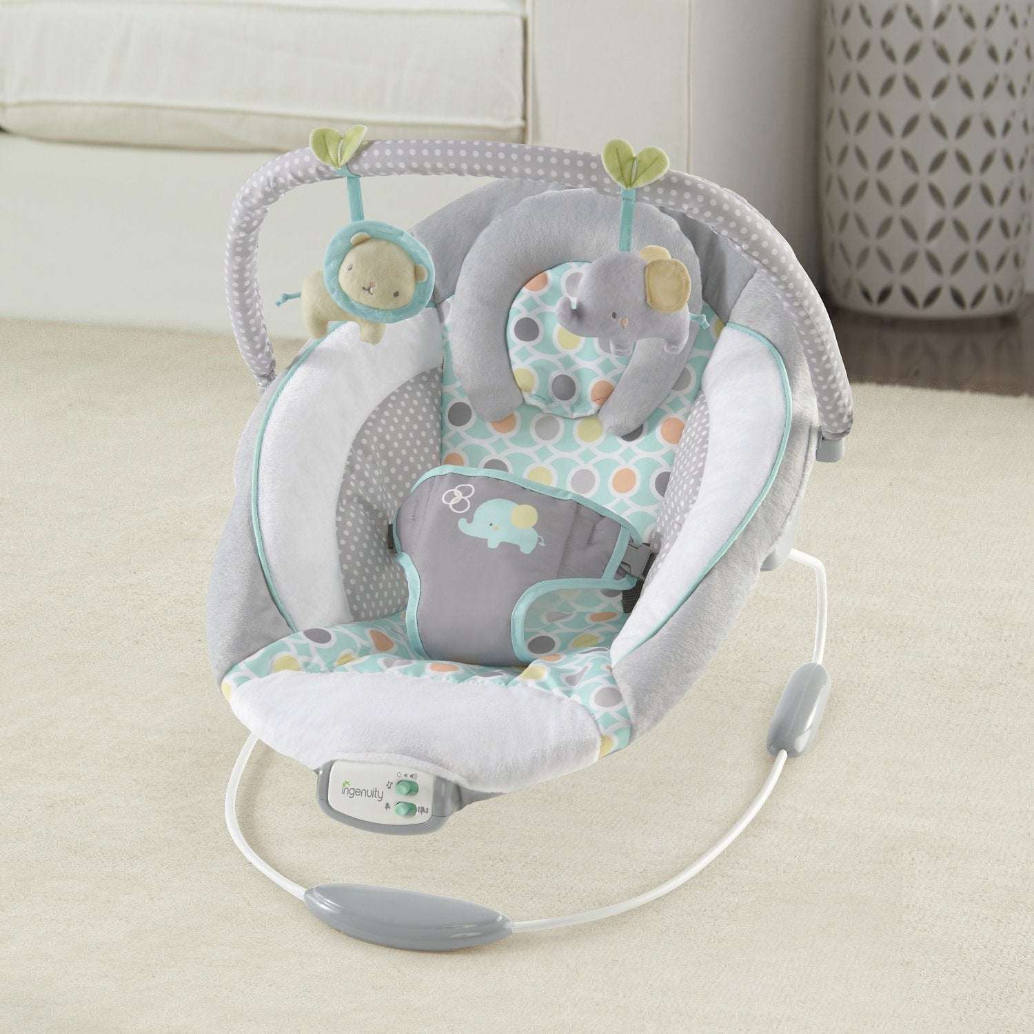 Ingenuity Soothing Baby Bouncer Morrison with plush fabrics, soothing vibrations, melodies, removable toy bar, and cushioned support