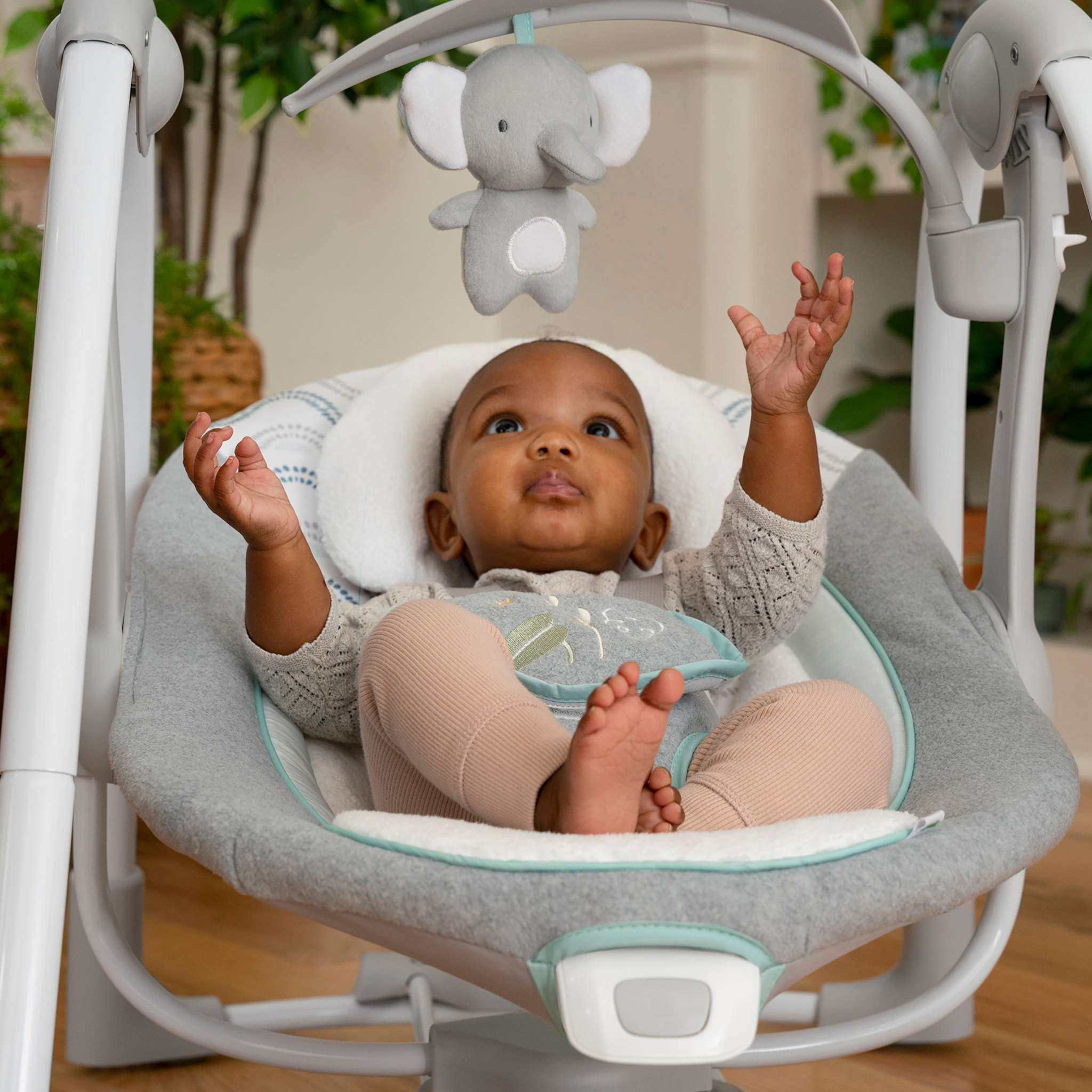 Ingenuity ConvertMe 2-in-1 portable baby swing and seat with plush toy
