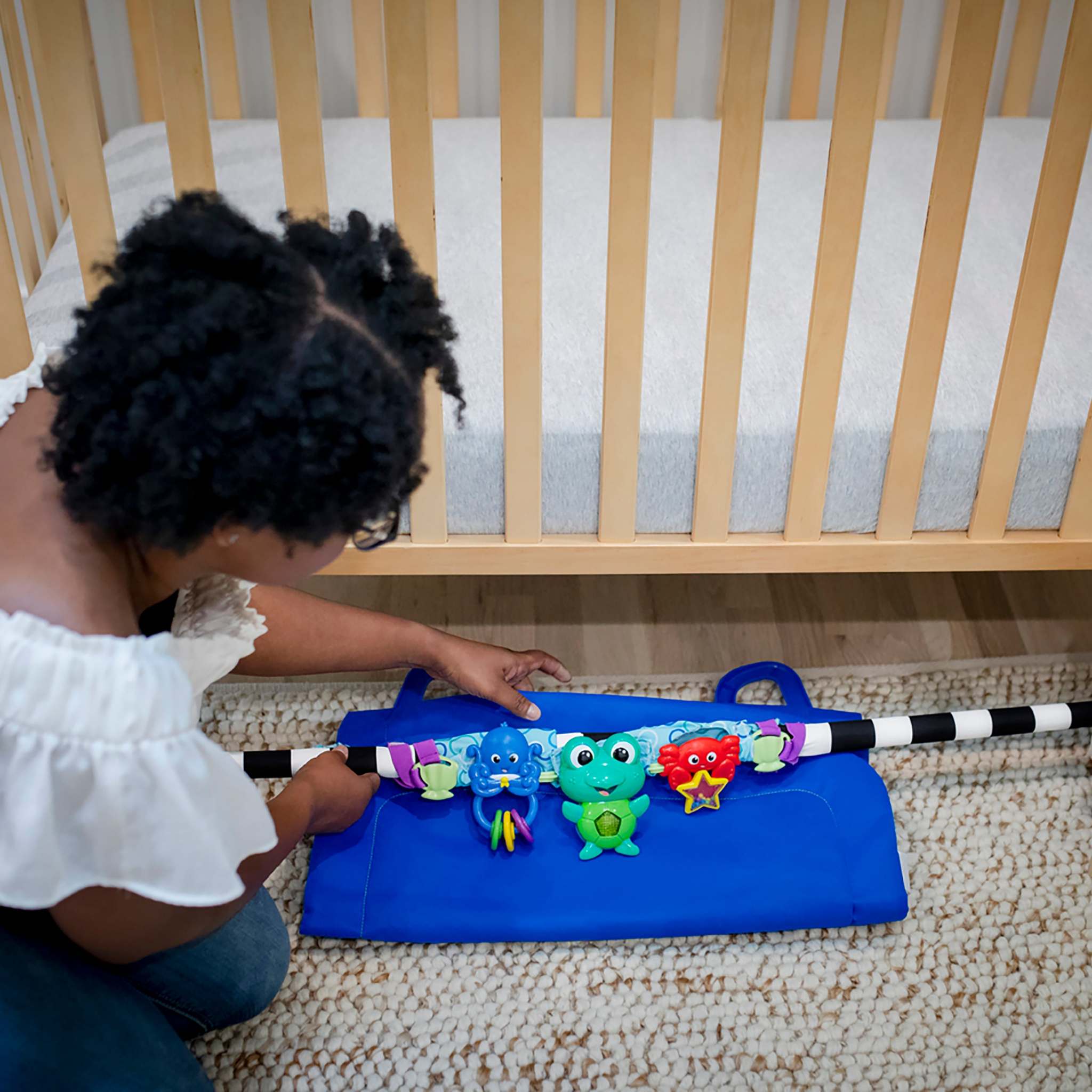 neptune's discovery reef play gym & take-along toy bar